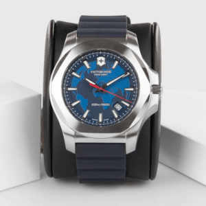 Victorinox-I.N.O.X.-Traveler-Quartz-Watch-Blue-43-mm-Limited-Edition-V249174-01