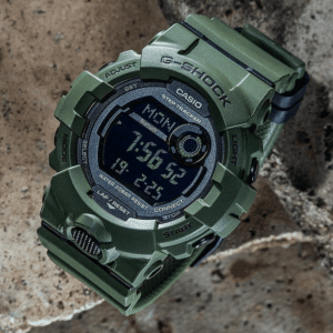 Casio-G-Shock_GBD800UC_G-Squad_Connected_Green__39106.1554337812.1280.1280_740x-min